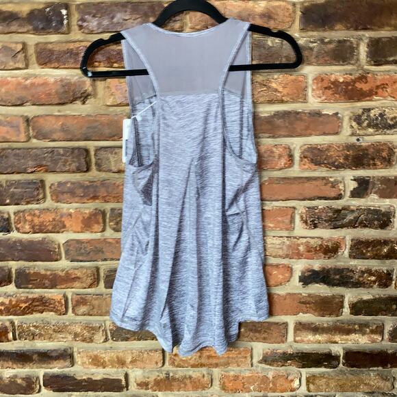 NWT Aeuui Heathered Gray Racerback Pleated Mesh Tank Top Women's Size XL - Picture 9 of 11